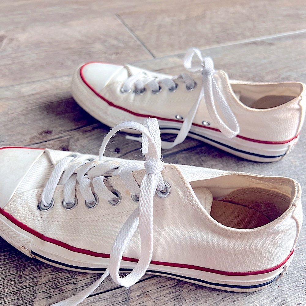 Converse All-Stars size 7 - Picture 4 of 6